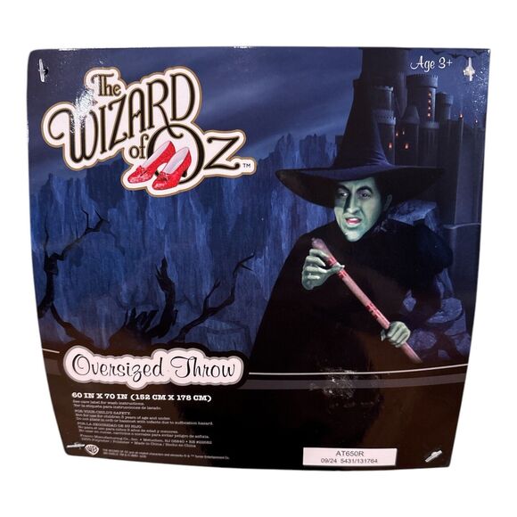 Wizard of Oz Elphaba Wicked Witch Of The West Plush Throw Blanket Green NWT - Picture 4 of 5